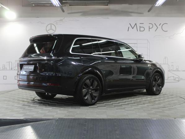 Li Auto (Lixiang) L9 I Рестайлинг с пробегом 2024 года, цена 7 100 000 рублей, 56298 км, внедорожник, Автокод Объявления