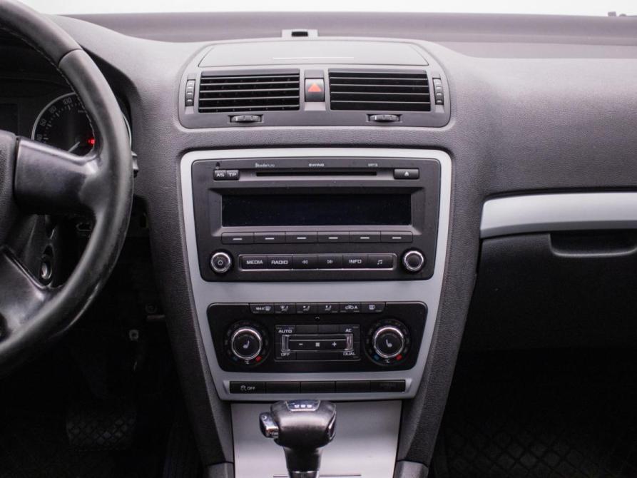 Skoda Octavia II (A5) Рестайлинг Москва  - изображение 14