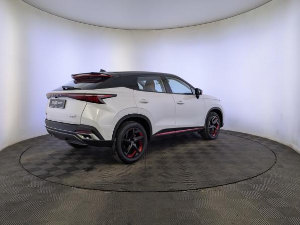 Omoda C5 I с пробегом 2023 года, цена 1 645 000 рублей, 40700 км, внедорожник, Автокод Объявления