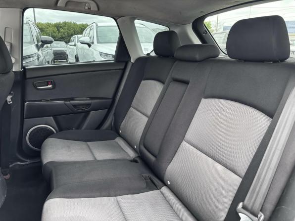 Mazda 3 I (BK) Рестайлинг с пробегом 2007 года, цена 399 000 рублей, 297546 км, хэтчбек, Автокод Объявления