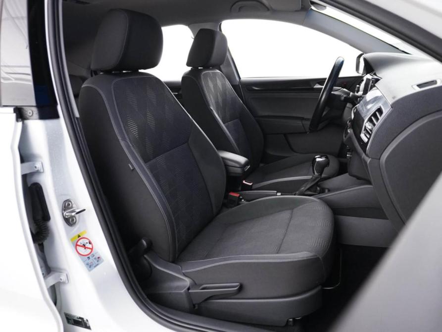 Volkswagen Polo VI Москва  - изображение 9