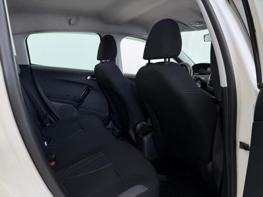 Peugeot 208 I Новороссийск  - изображение 14