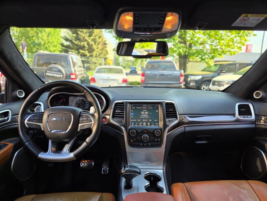 Jeep Grand Cherokee IV (WK2) Рестайлинг Санкт-Петербург  - изображение 8