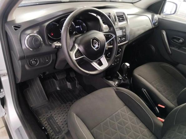 Renault Sandero II Рестайлинг с пробегом 2018 года, цена 1 312 890 рублей, 68263 км, хэтчбек, Автокод Объявления