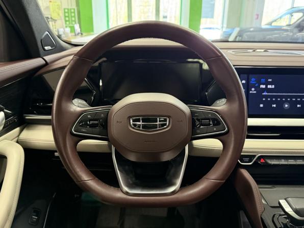 Geely Monjaro I с пробегом 2023 года, цена 3 500 000 рублей, 40000 км, внедорожник, Автокод Объявления