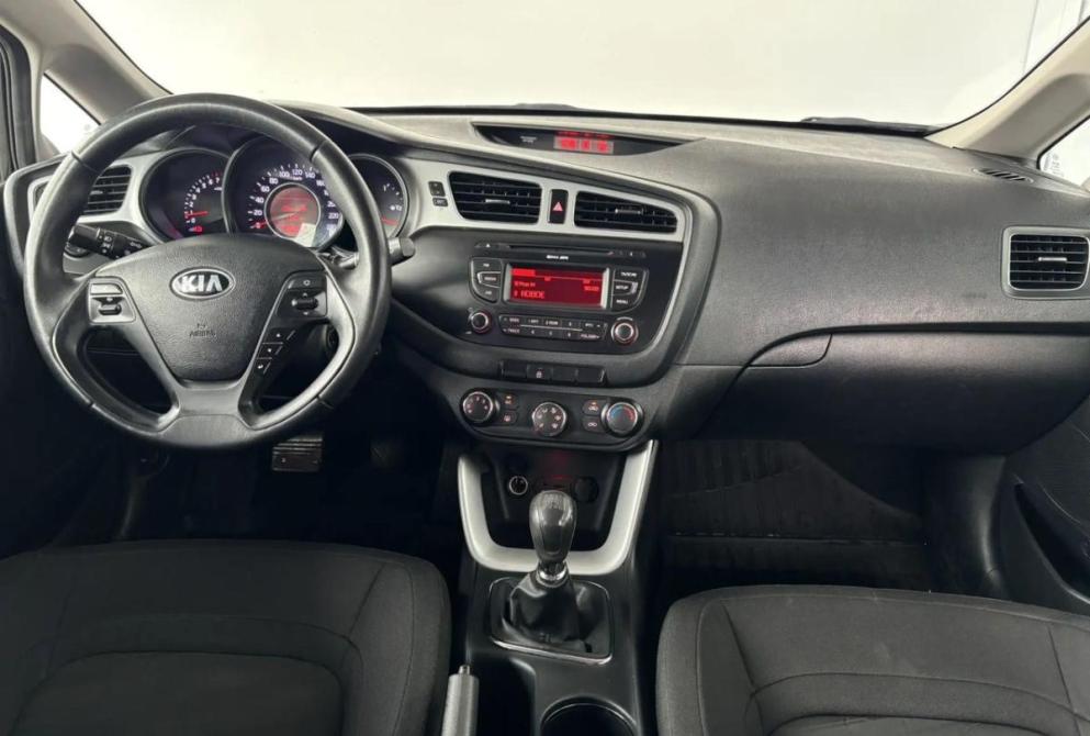 Kia Ceed I Рестайлинг Киров  - изображение 12