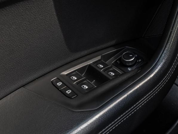 Volkswagen Touareg III с пробегом 2019 года, цена 3 380 000 рублей, 249776 км, внедорожник, Автокод Объявления