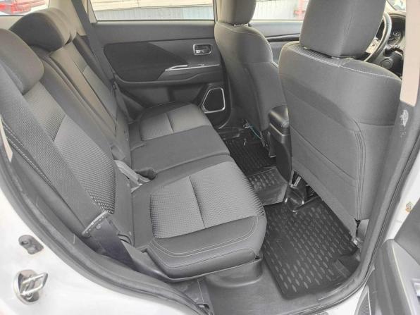 Mitsubishi Outlander III Рестайлинг 3 с пробегом 2019 года, цена 1 849 000 рублей, 120685 км, внедорожник, Автокод Объявления