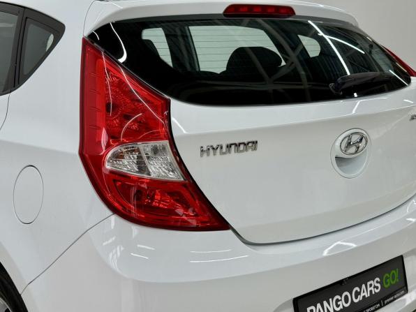 Hyundai Solaris I с пробегом 2014 года, цена 930 000 рублей, 149849 км, хэтчбек, Автокод Объявления