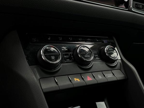 Skoda Kodiaq I с пробегом 2021 года, цена 3 690 400 рублей, 61293 км, внедорожник, Автокод Объявления