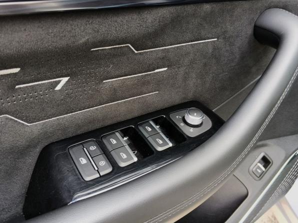 Geely Monjaro I с пробегом 2024 года, цена 3 599 000 рублей, 42000 км, внедорожник, Автокод Объявления