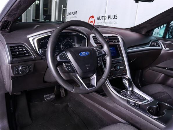Ford Mondeo V с пробегом 2017 года, цена 1 670 000 рублей, 169050 км, седан, Автокод Объявления