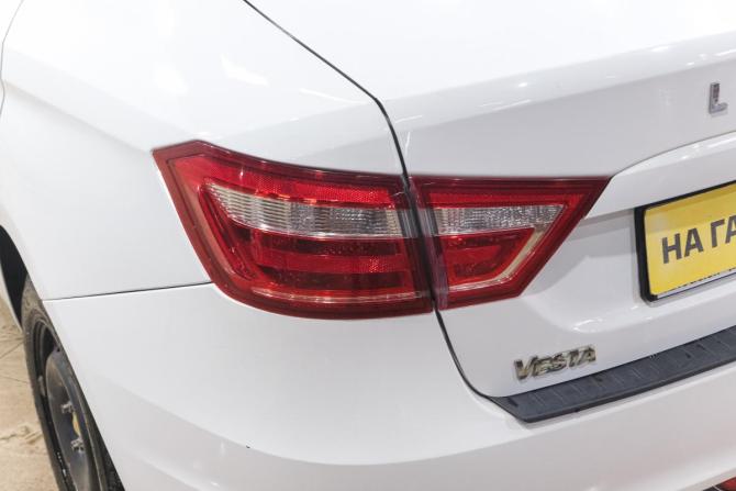Lada (ВАЗ) Vesta I с пробегом 2016 года, цена 719 000 рублей, 142000 км, седан, Автокод Объявления