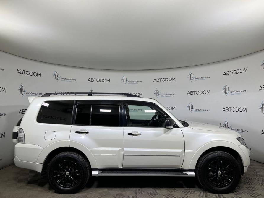 Mitsubishi Pajero IV Рестайлинг 2 Москва  - изображение 4