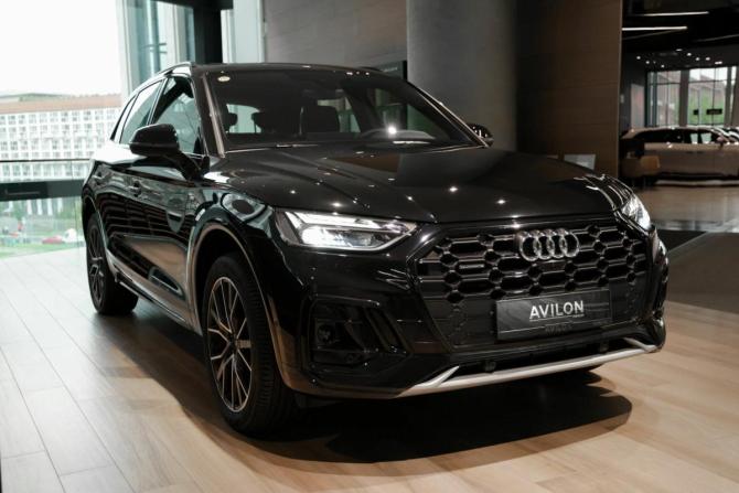 Новый Audi Q5 II (FY) Рестайлинг 2025 года, цена 6 426 700 рублей, внедорожник, Автокод Объявления