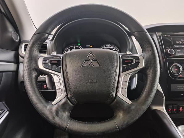 Mitsubishi Pajero Sport III с пробегом 2018 года, цена 2 600 000 рублей, 195363 км, внедорожник, Автокод Объявления