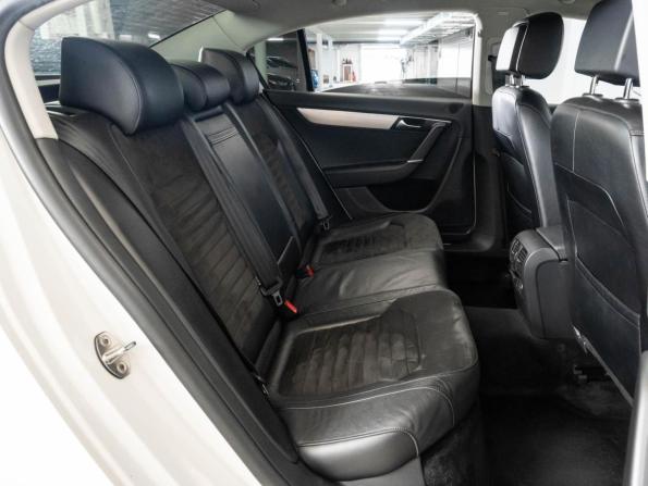 Volkswagen Passat B7 с пробегом 2013 года, цена 1 265 000 рублей, 167144 км, седан, Автокод Объявления