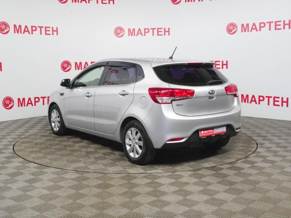 Kia Rio III Рестайлинг с пробегом 2015 года, цена 1 089 000 рублей, 94339 км, хэтчбек, Автокод Объявления