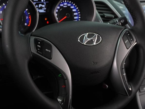 Hyundai Elantra V (MD) Рестайлинг с пробегом 2015 года, цена 1 149 000 рублей, 127068 км, седан, Автокод Объявления