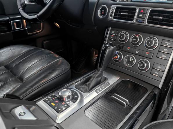 Land Rover Range Rover III Рестайлинг 2 с пробегом 2009 года, цена 1 650 000 рублей, 193686 км, внедорожник, Автокод Объявления