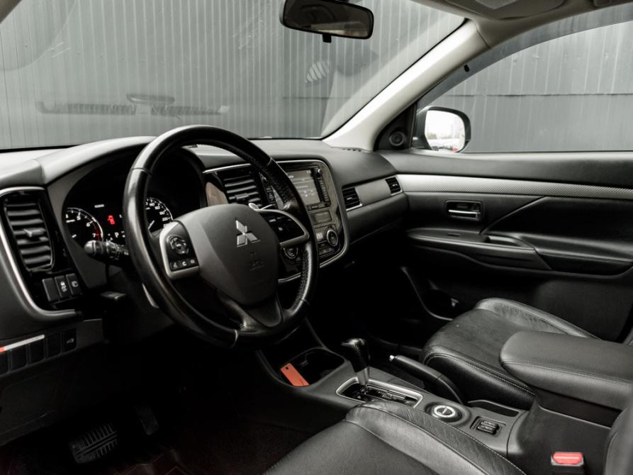 Mitsubishi Outlander III Екатеринбург  - изображение 11