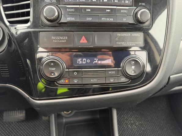 Mitsubishi Outlander III с пробегом 2012 года, цена 1 400 000 рублей, 183202 км, внедорожник, Автокод Объявления