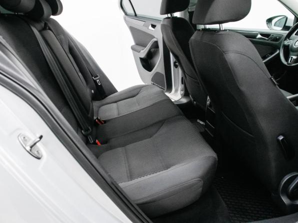 Volkswagen Jetta VI с пробегом 2012 года, цена 1 089 000 рублей, 105854 км, седан, Автокод Объявления