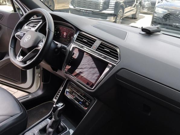 Volkswagen Tiguan II Рестайлинг с пробегом 2021 года, цена 3 600 000 рублей, 169196 км, внедорожник, Автокод Объявления