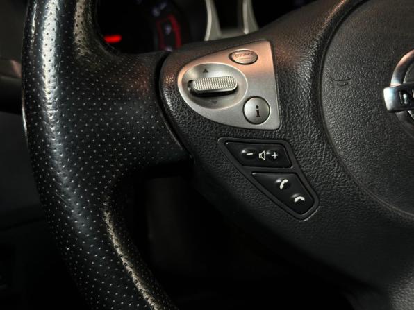 Nissan Juke I с пробегом 2014 года, цена 1 319 000 рублей, 81592 км, внедорожник, Автокод Объявления