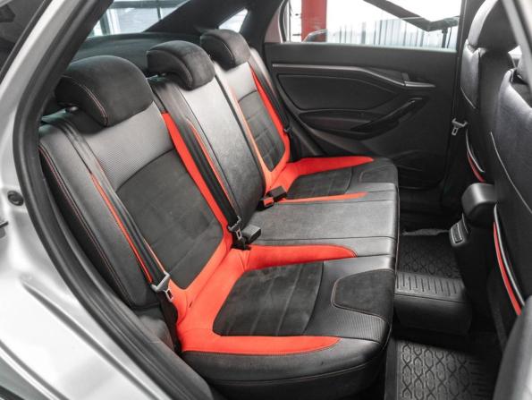 Lada (ВАЗ) Vesta I с пробегом 2019 года, цена 1 070 000 рублей, 132231 км, седан, Автокод Объявления