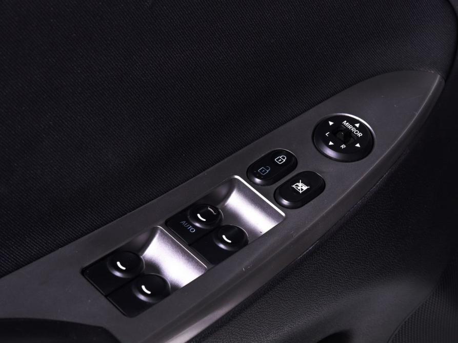 Hyundai Solaris I Рестайлинг Минеральные Воды  - изображение 18
