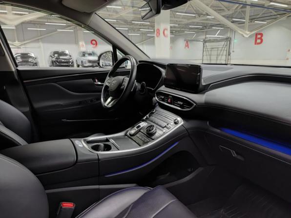 Hyundai Santa Fe IV Рестайлинг с пробегом 2021 года, цена 4 010 000 рублей, 29798 км, внедорожник, Автокод Объявления