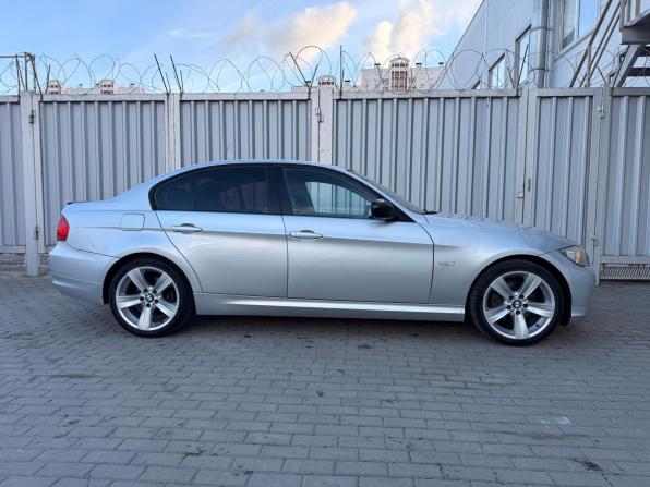 BMW 3 серии V (E90/E91/E92/E93) Рестайлинг с пробегом 2011 года, цена 999 000 рублей, 200572 км, седан, Автокод Объявления