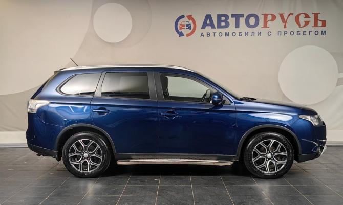 Mitsubishi Outlander III Рестайлинг с пробегом 2014 года, цена 1 699 000 рублей, 111992 км, внедорожник, Автокод Объявления