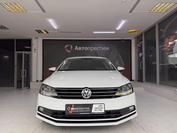 Volkswagen Jetta VI Рестайлинг с пробегом 2017 года, цена 1 370 000 рублей, 210888 км, седан, Автокод Объявления