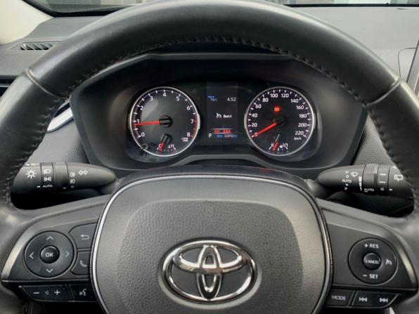 Toyota RAV4 V (XA50) с пробегом 2019 года, цена 3 199 000 рублей, 32800 км, внедорожник, Автокод Объявления