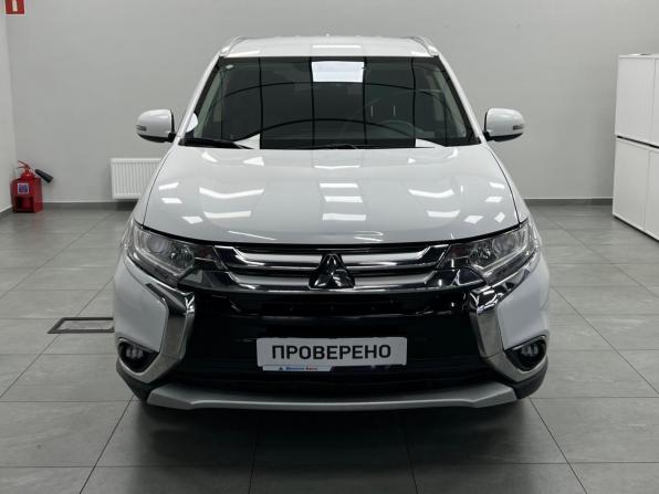 Mitsubishi Outlander III Рестайлинг 2 с пробегом 2017 года, цена 1 870 000 рублей, 139000 км, внедорожник, Автокод Объявления