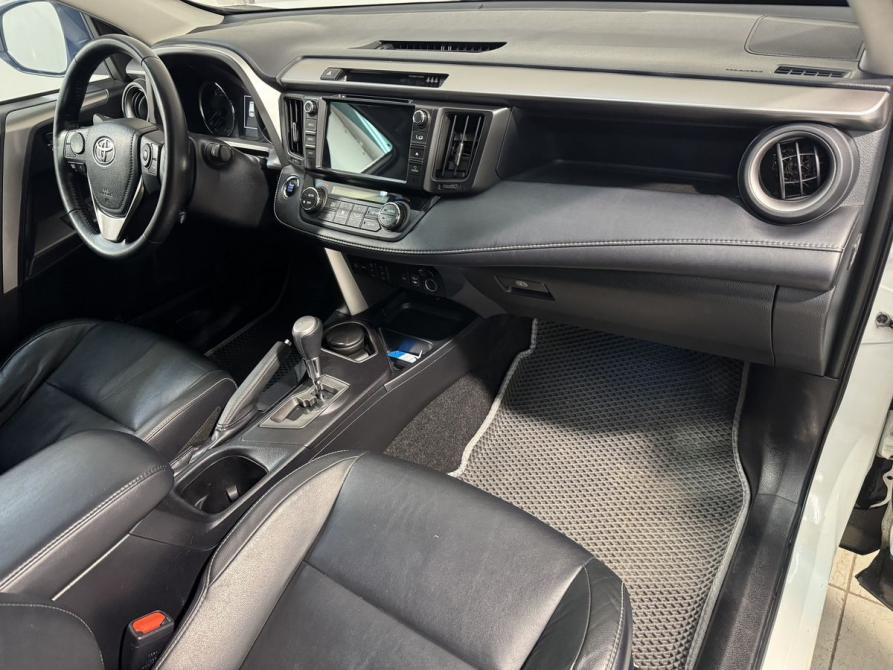 Toyota RAV4 IV (XA40) Рестайлинг Химки  - изображение 11