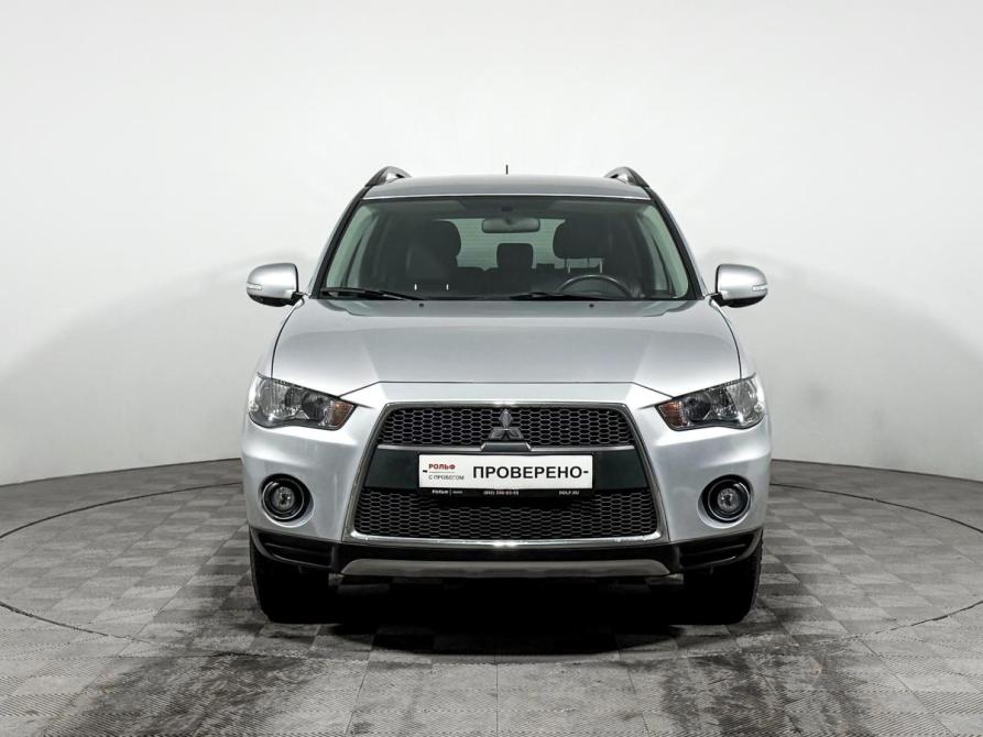 Mitsubishi Outlander II Рестайлинг Санкт-Петербург  - изображение 2