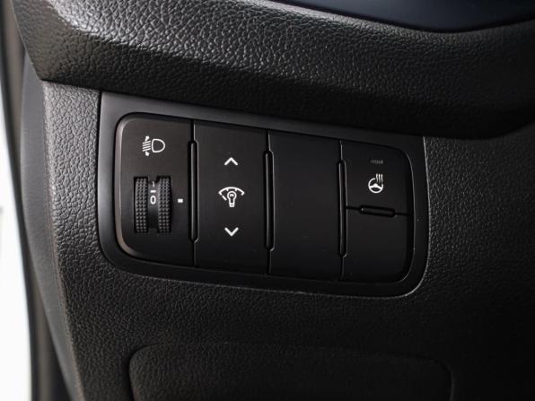 Kia Ceed II Рестайлинг с пробегом 2017 года, цена 1 459 000 рублей, 167442 км, хэтчбек, Автокод Объявления