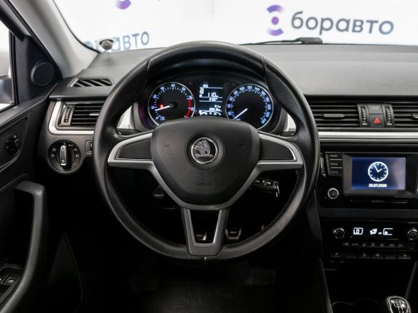 Skoda Rapid I с пробегом 2015 года, цена 1 170 000 рублей, 109618 км, лифтбек, Автокод Объявления