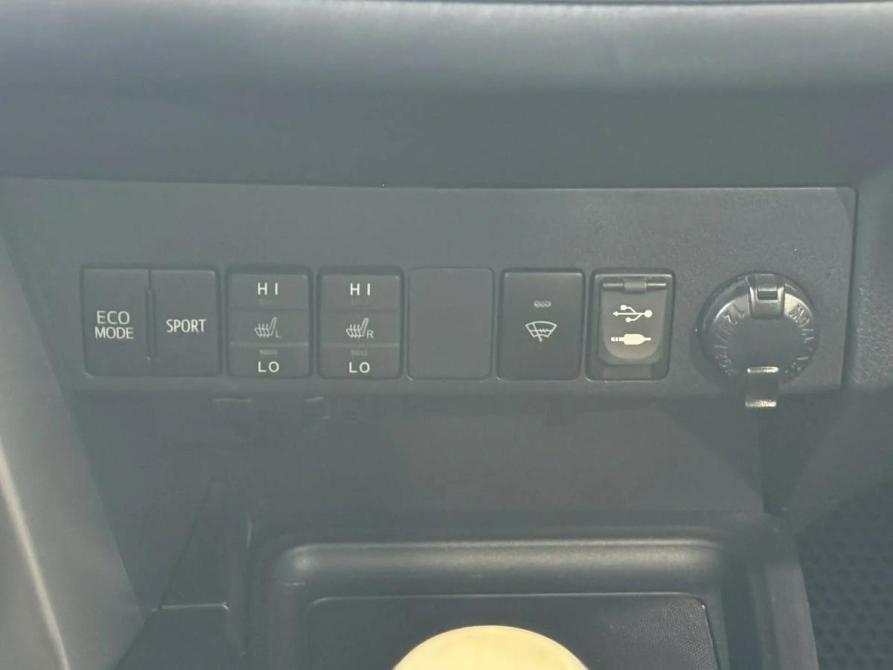 Toyota RAV4 IV (XA40) Оренбург  - изображение 18
