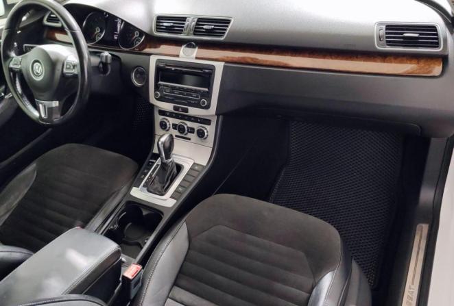 Volkswagen Passat B7 с пробегом 2012 года, цена 1 090 000 рублей, 223073 км, седан, Автокод Объявления