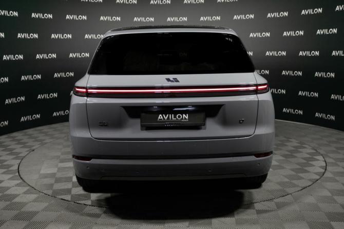 Новый Li Auto (Lixiang) L7 I Рестайлинг 2025 года, цена 10 950 585 рублей, внедорожник, Автокод Объявления