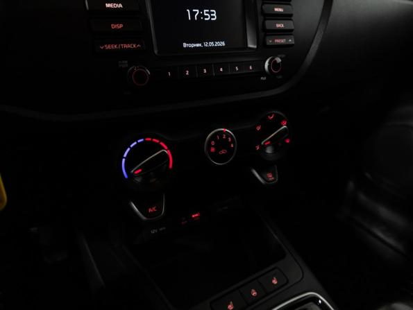 Kia Rio IV с пробегом 2017 года, цена 1 399 700 рублей, 133516 км, хэтчбек, Автокод Объявления