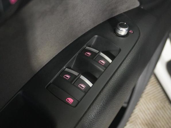 Audi Q7 I (4L) Рестайлинг с пробегом 2011 года, цена 1 698 000 рублей, 288932 км, внедорожник, Автокод Объявления