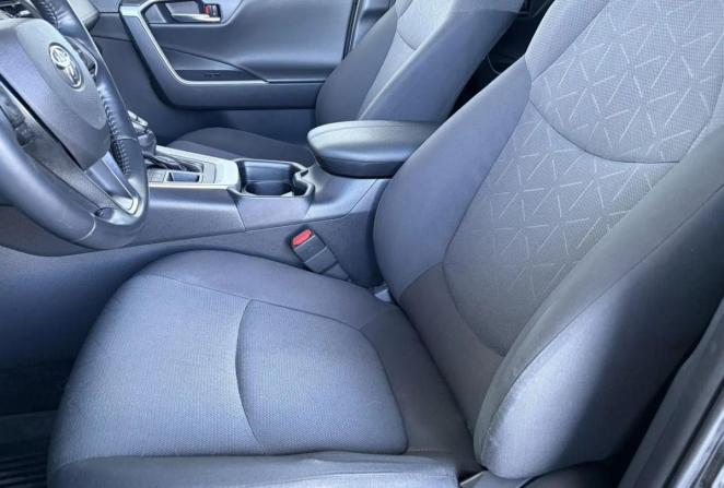 Toyota RAV4 V (XA50) с пробегом 2021 года, цена 2 995 000 рублей, 121071 км, внедорожник, Автокод Объявления