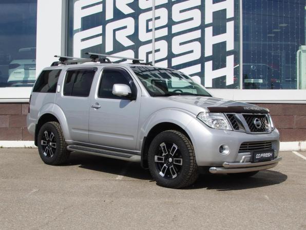 Nissan Pathfinder III Рестайлинг с пробегом 2012 года, цена 1 990 000 рублей, 152000 км, внедорожник, Автокод Объявления