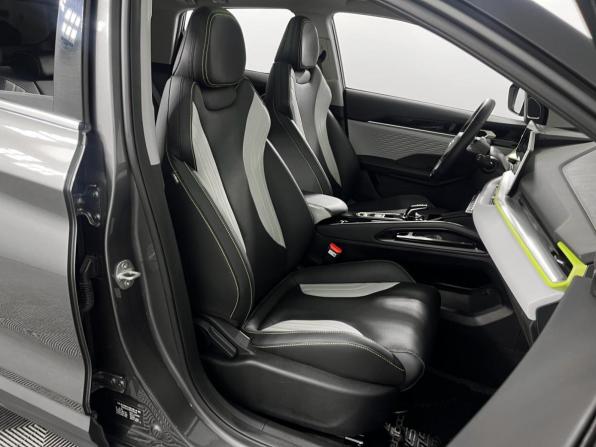 Geely Coolray I Рестайлинг с пробегом 2023 года, цена 2 414 900 рублей, 9776 км, внедорожник, Автокод Объявления