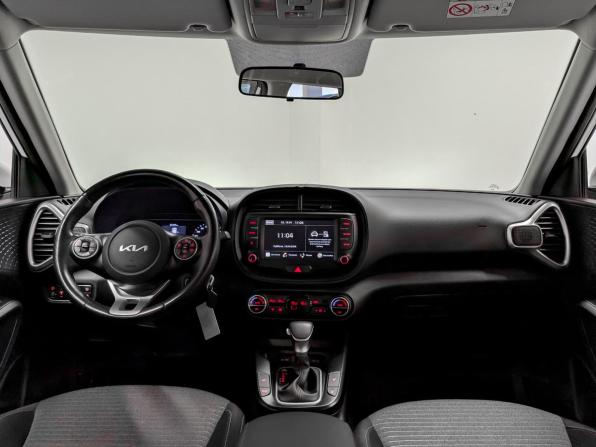 Kia Soul III с пробегом 2022 года, цена 2 400 000 рублей, 44402 км, хэтчбек, Автокод Объявления